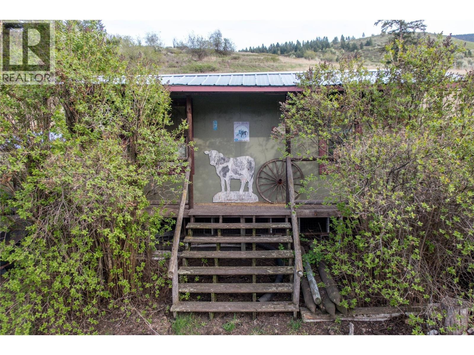chicken coop - 6655 Cosens Bay Road, Coldstream, BC - Outdoor