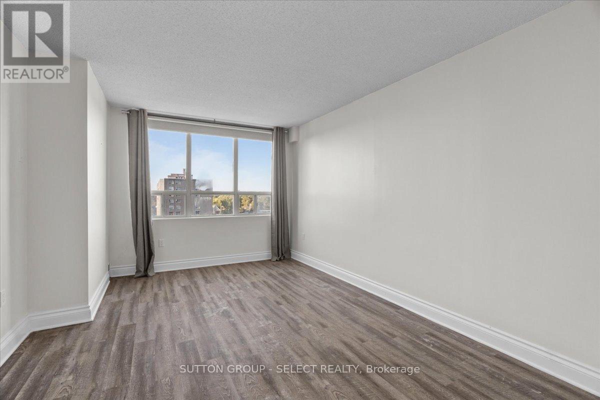 903 - 7 Picton Street, London East (East F), ON - Indoor Photo Showing Other Room