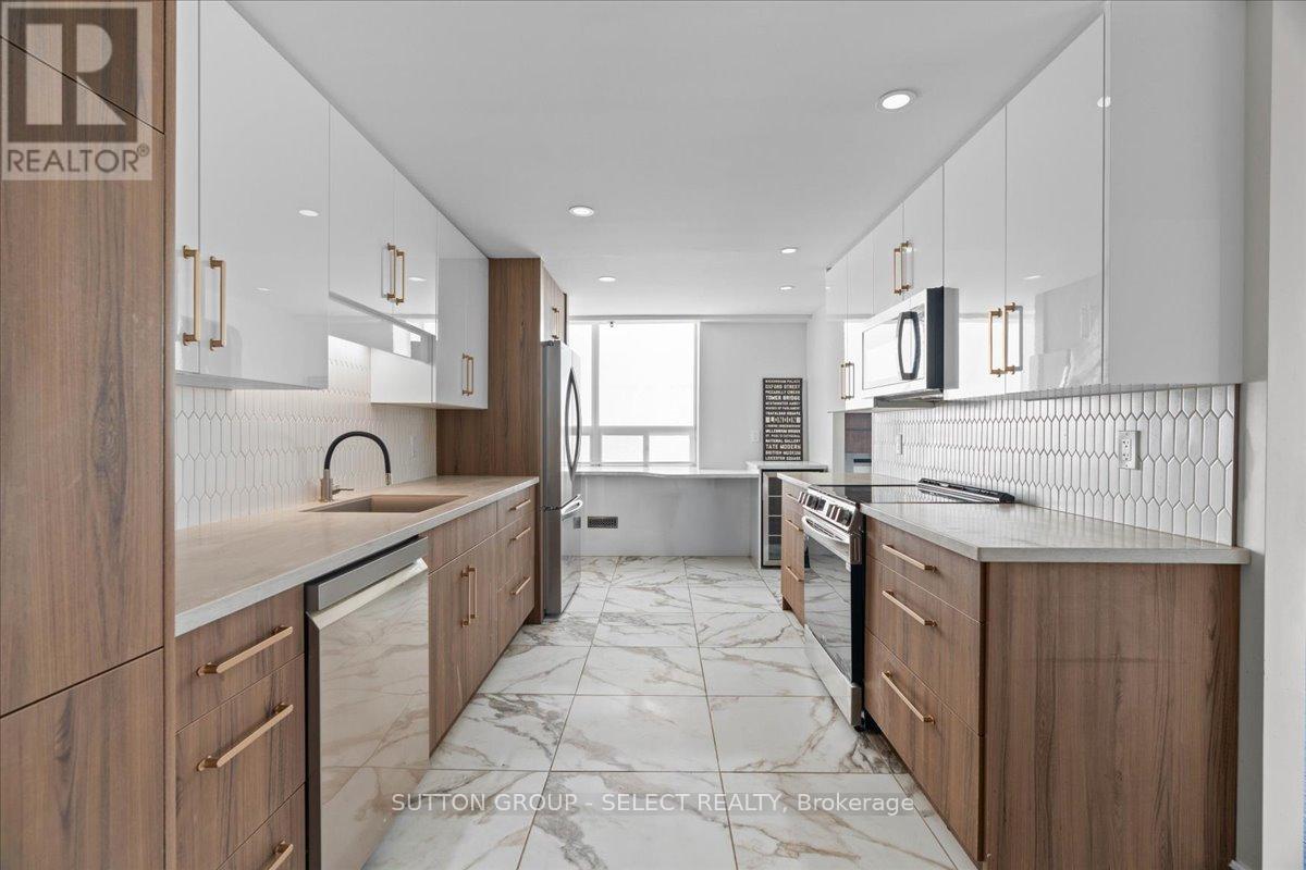 903 - 7 Picton Street, London East (East F), ON - Indoor Photo Showing Kitchen With Upgraded Kitchen
