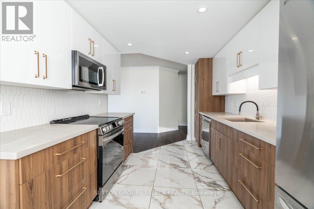 903 - 7 Picton Street, London East (East F), ON - Indoor Photo Showing Kitchen With Upgraded Kitchen