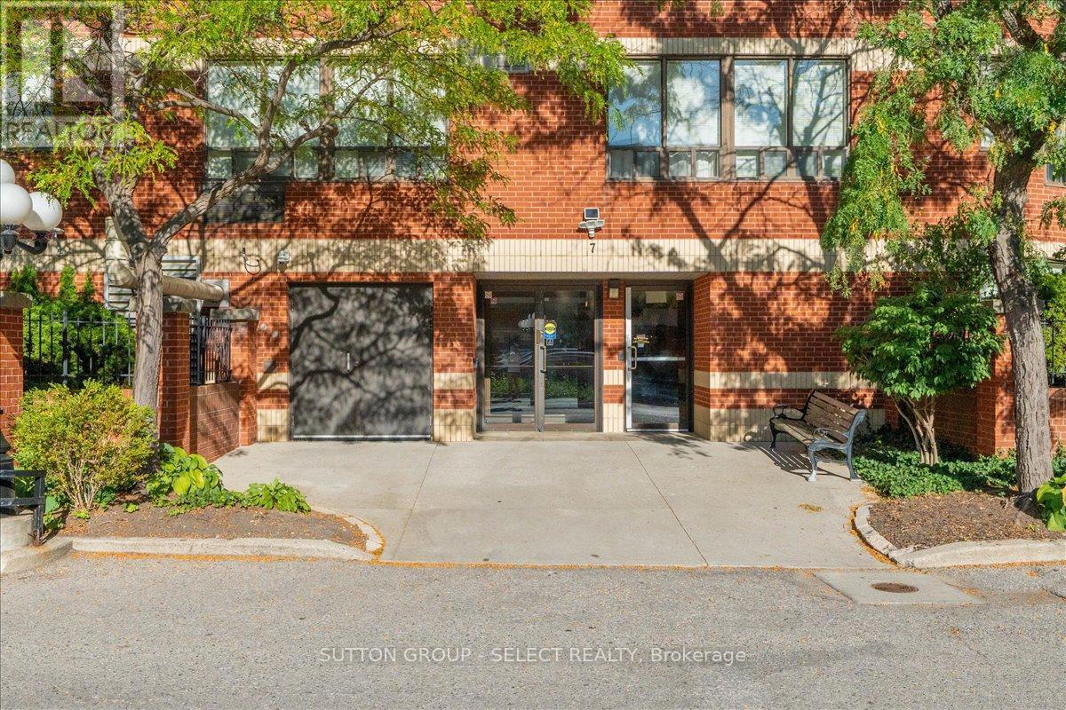 903 - 7 Picton Street, London East (East F), ON - Outdoor