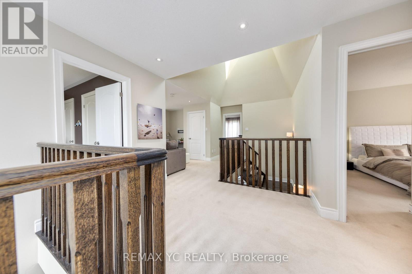 1 Sunset Way, Thorold, ON - Indoor Photo Showing Other Room