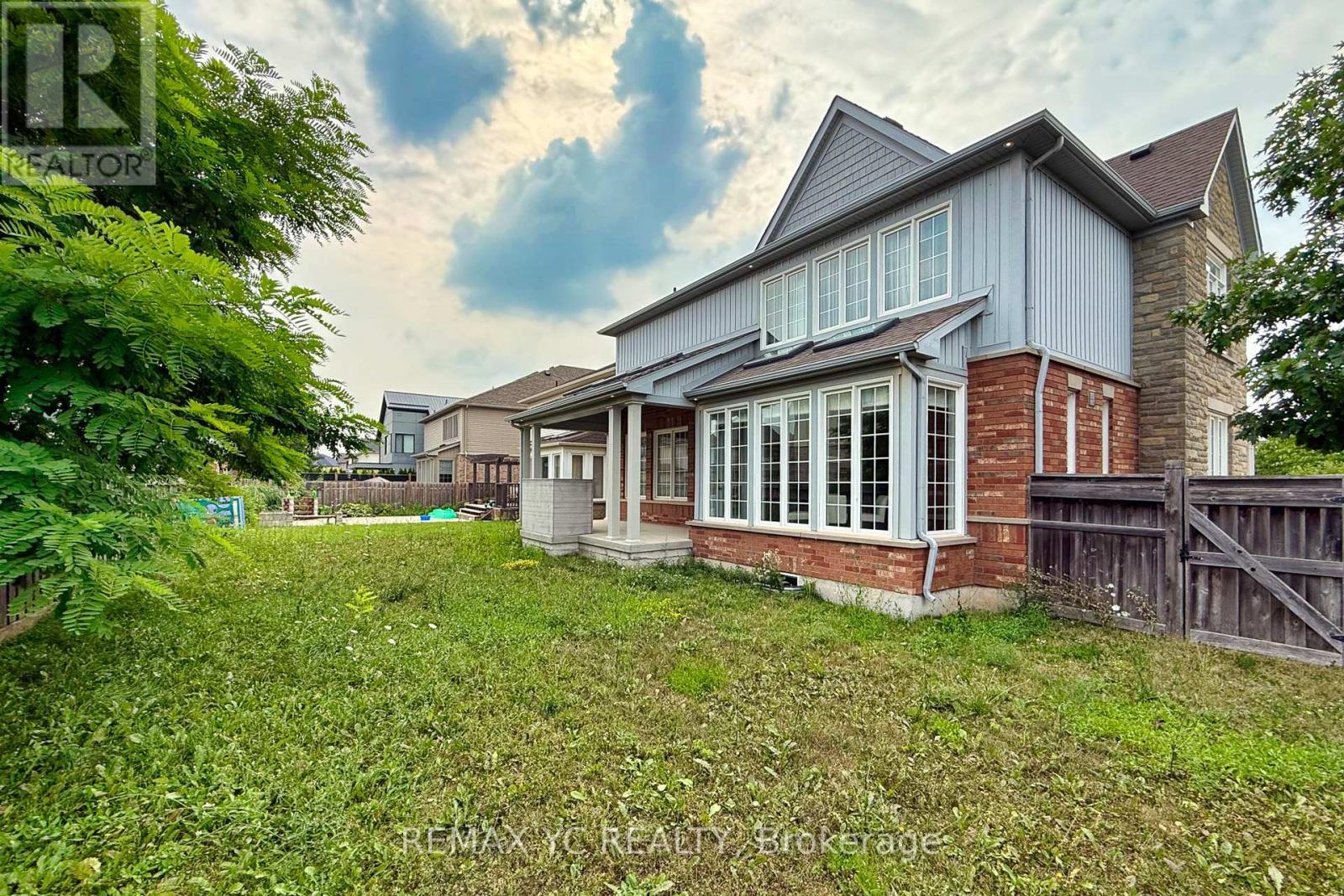 1 Sunset Way, Thorold, ON - Outdoor