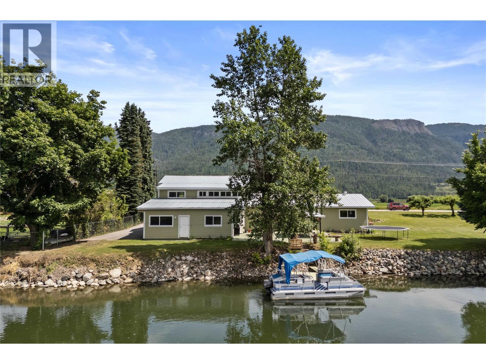 7088 97A Highway, Grindrod, BC - Outdoor With Body Of Water With View