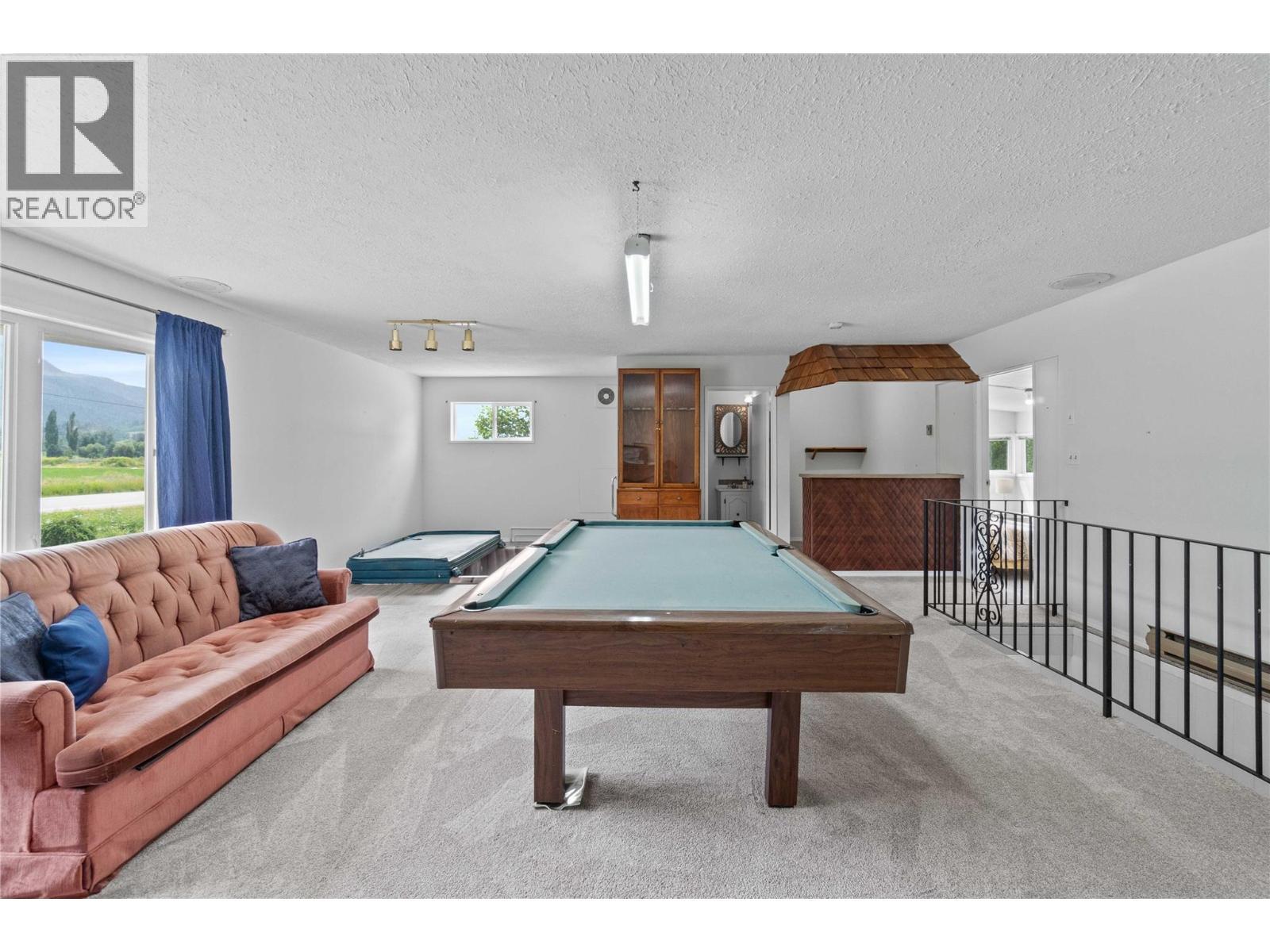 7088 97A Highway, Grindrod, BC - Indoor Photo Showing Other Room