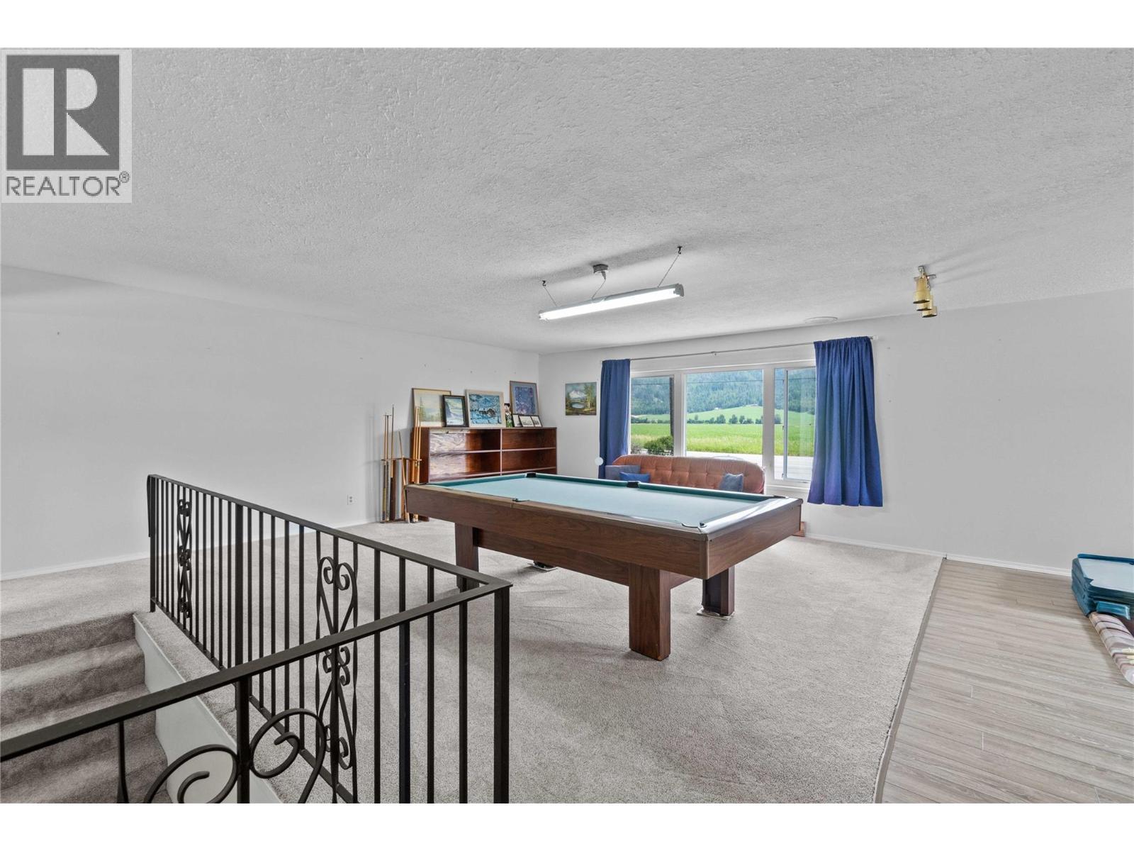 7088 97A Highway, Grindrod, BC - Indoor Photo Showing Other Room