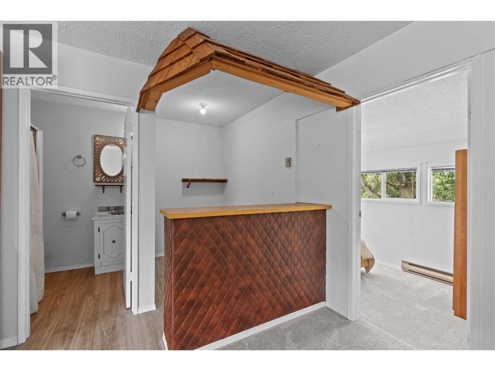 7088 97A Highway, Grindrod, BC - Indoor Photo Showing Other Room