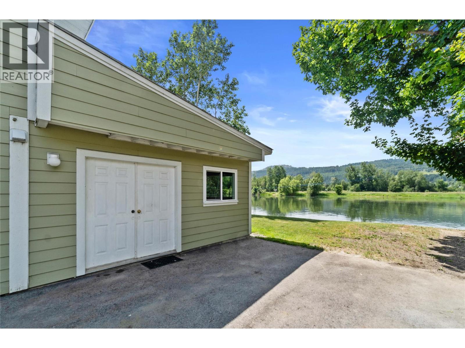 7088 97A Highway, Grindrod, BC - Outdoor