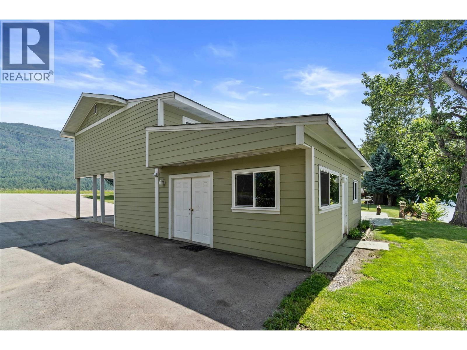 7088 97A Highway, Grindrod, BC - Outdoor With Exterior