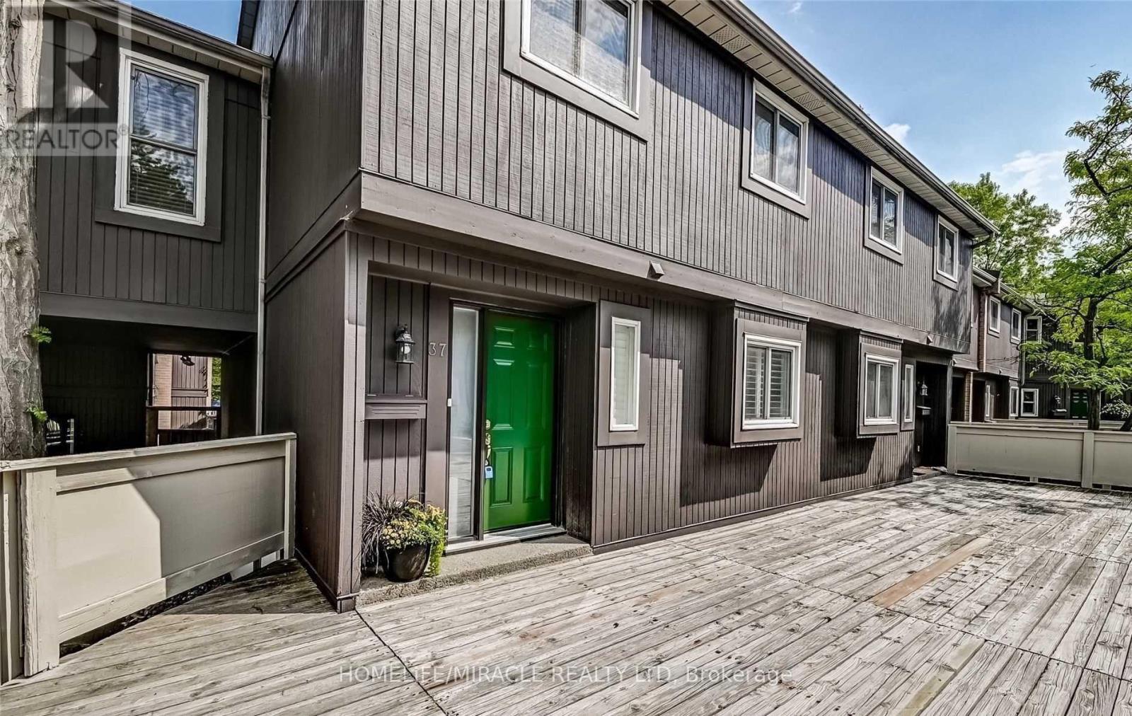 37 - 6855 Glen Erin Drive, Mississauga, ON - Outdoor With Exterior