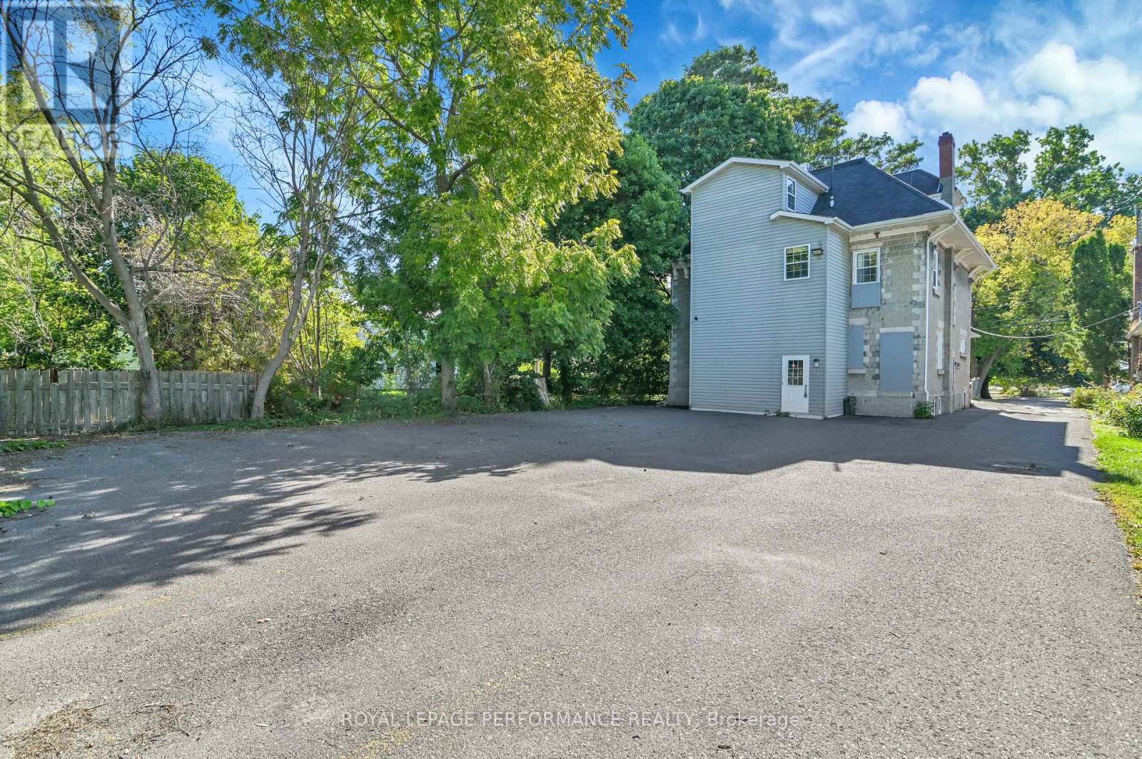 117 First Street E, Cornwall, ON