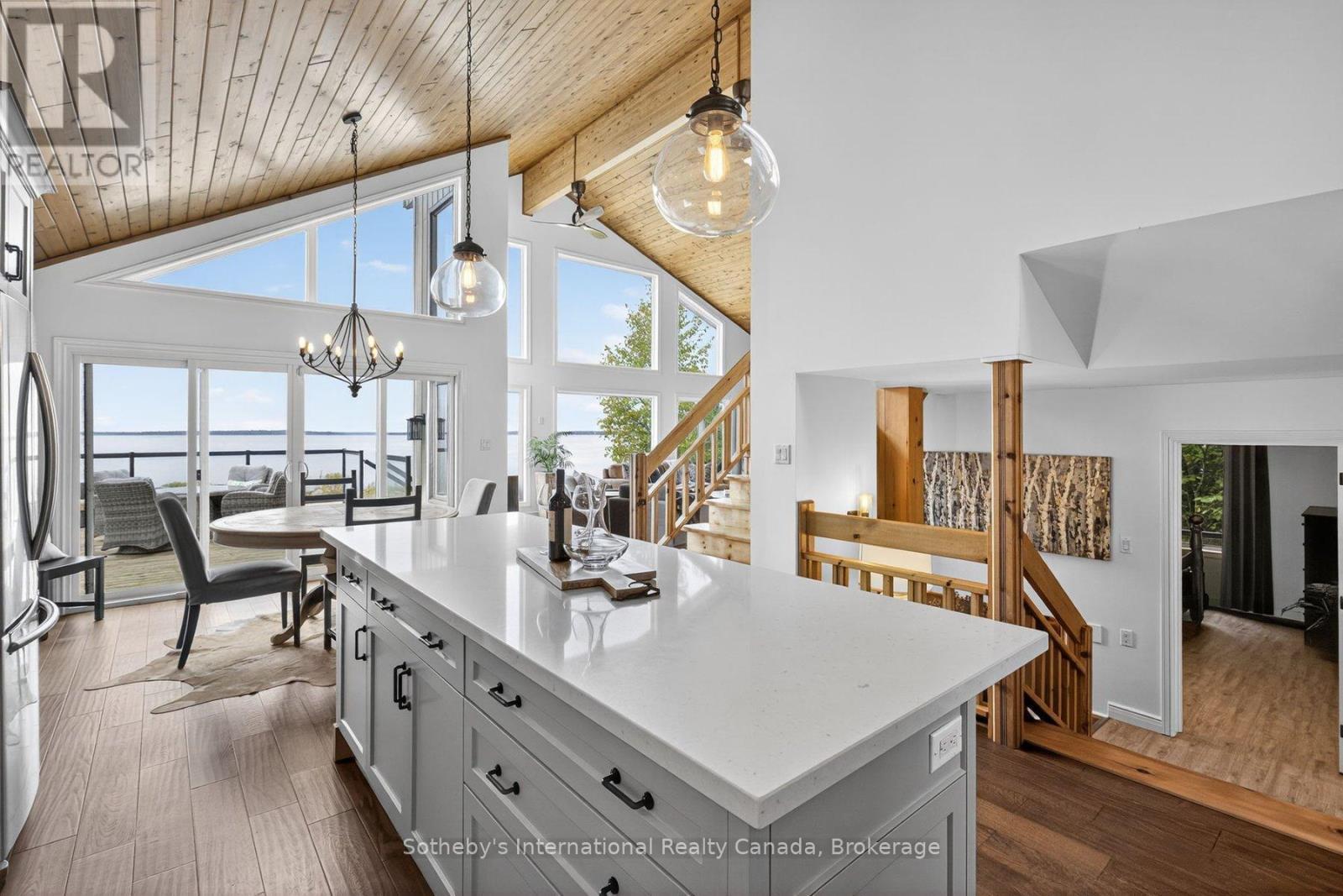 1773 Champlain Road, Tiny, ON - Indoor