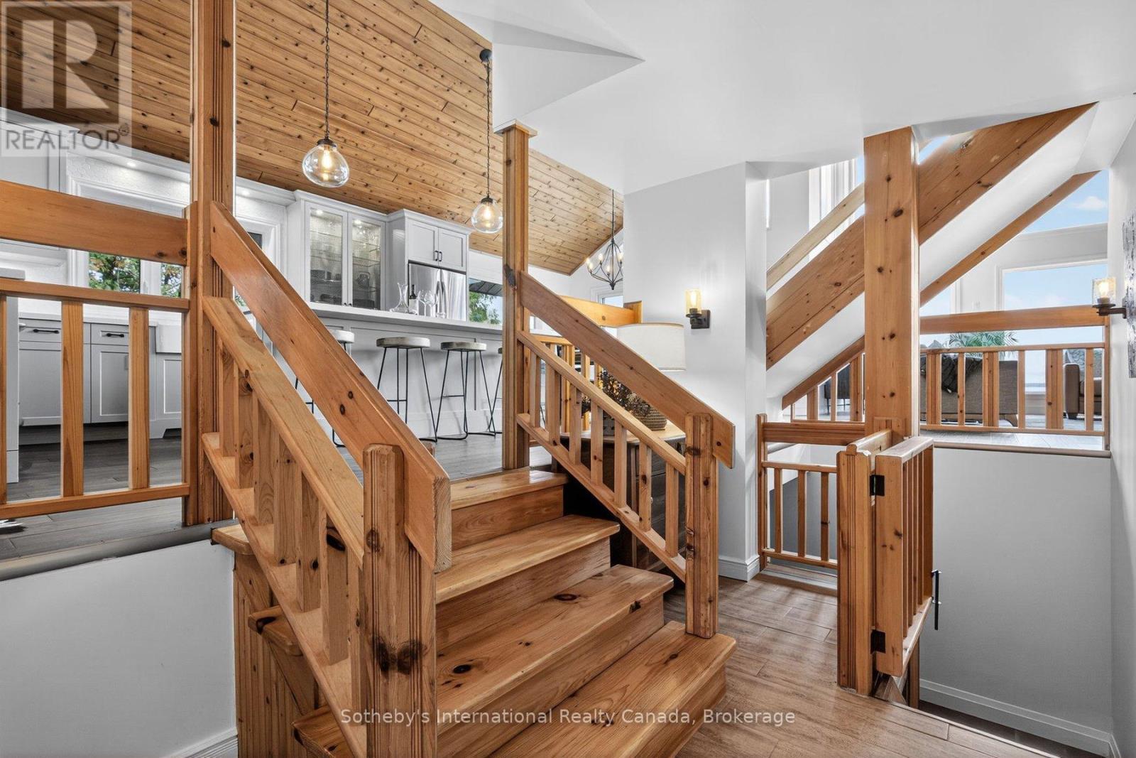 1773 Champlain Road, Tiny, ON - Indoor Photo Showing Other Room