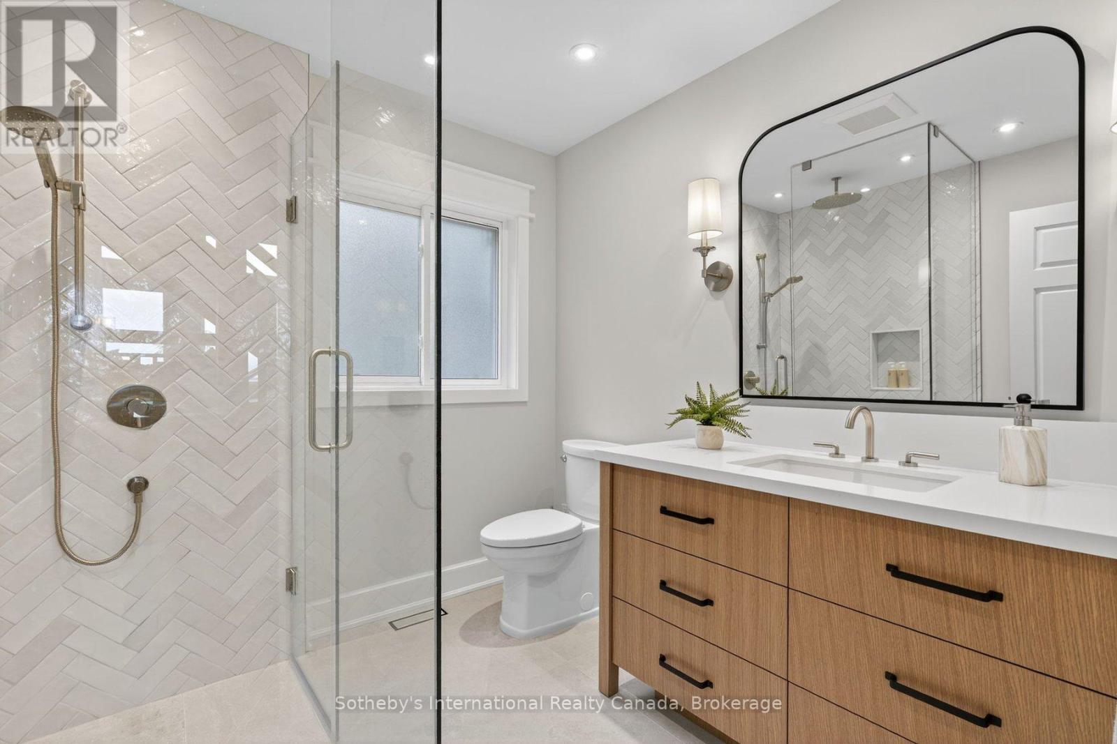 1773 Champlain Road, Tiny, ON - Indoor Photo Showing Bathroom