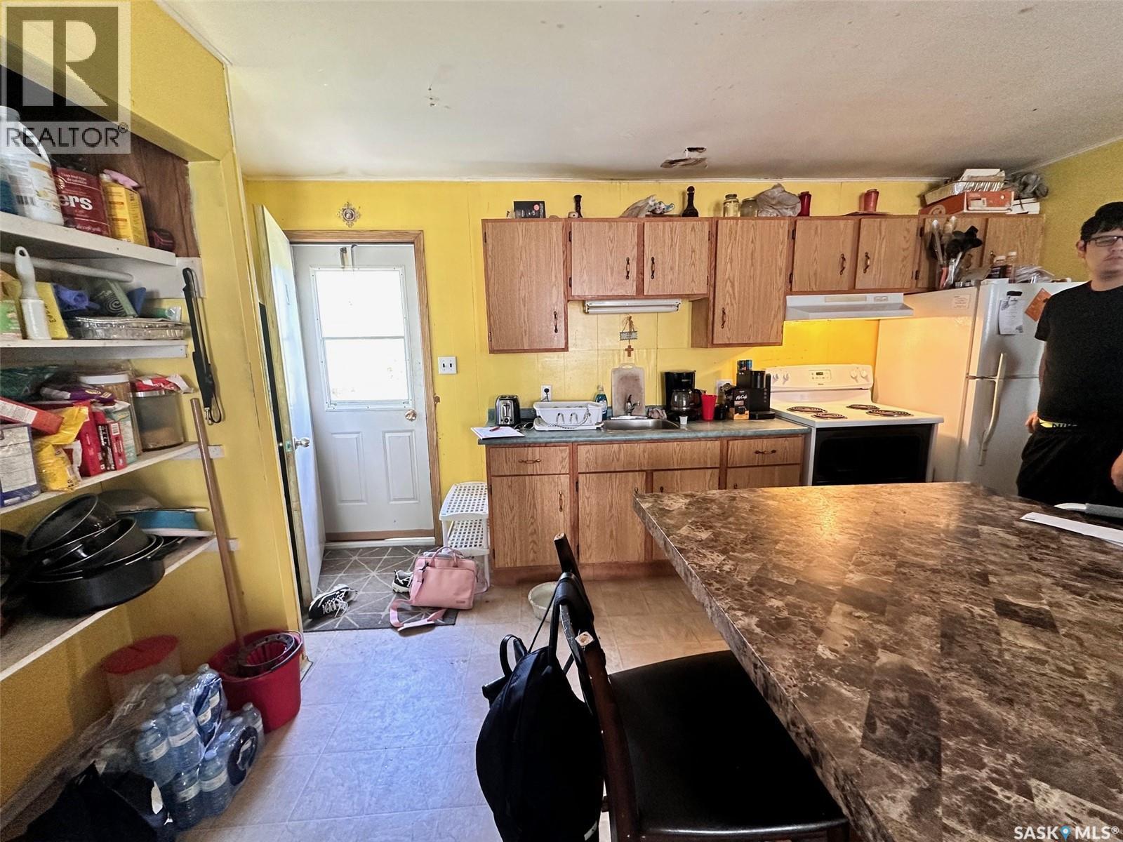 202 Muskwa Street, Beauval, SK - Indoor Photo Showing Kitchen