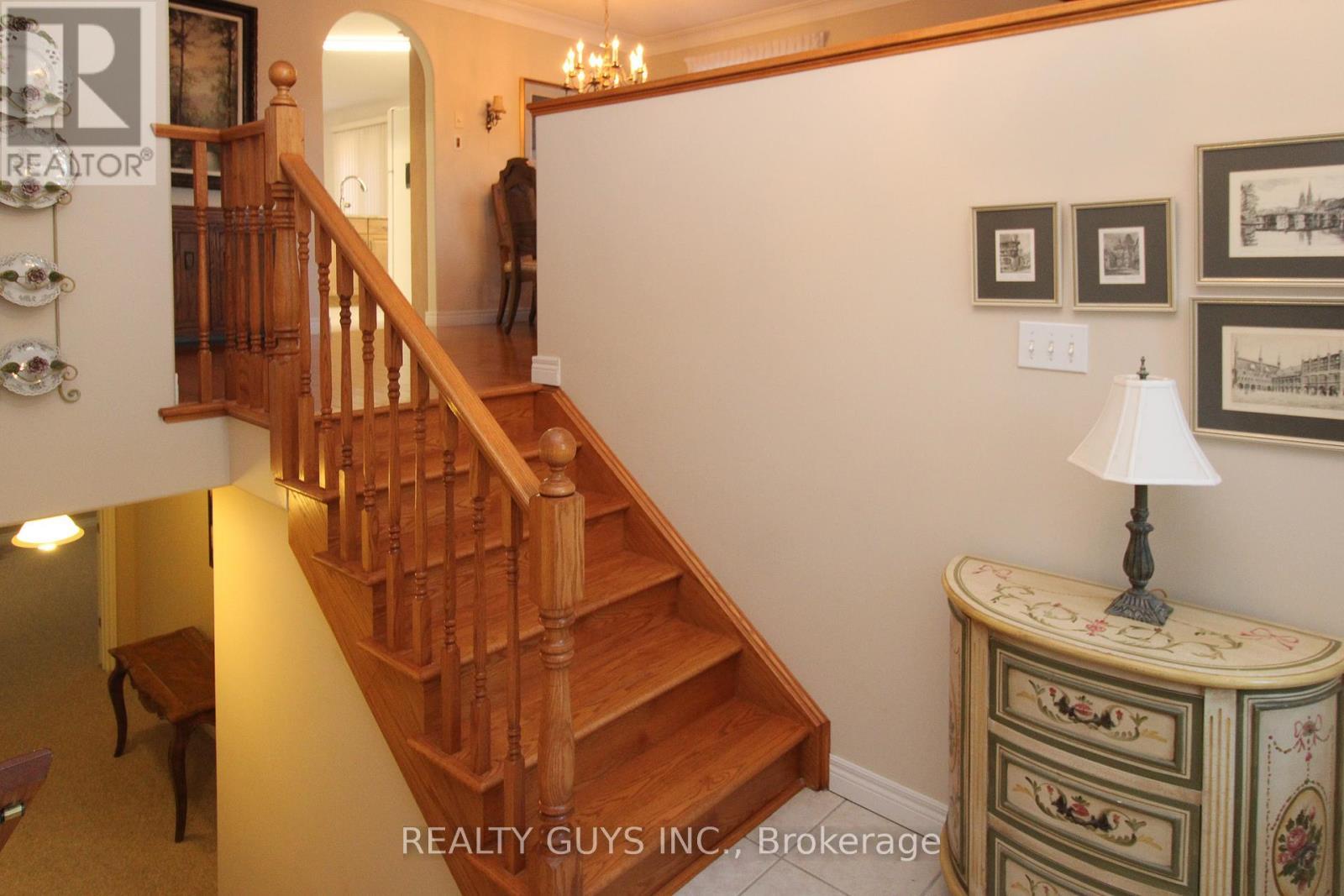 233 Odette Road, Peterborough (Monaghan Ward 2), ON - Indoor Photo Showing Other Room