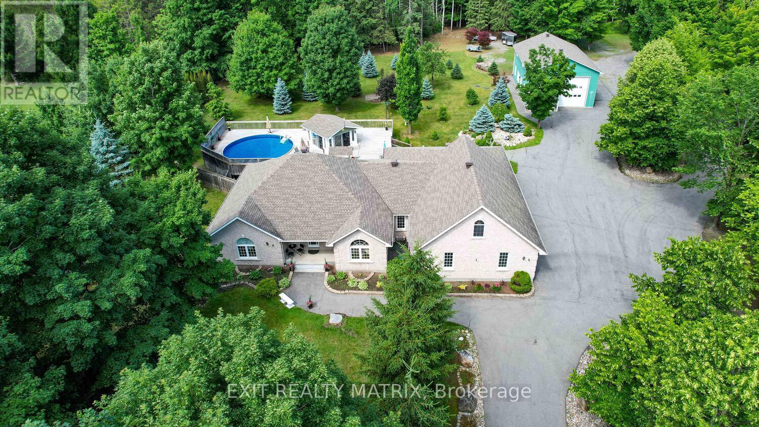 2573 Mitchell Street, Ottawa, ON - Outdoor