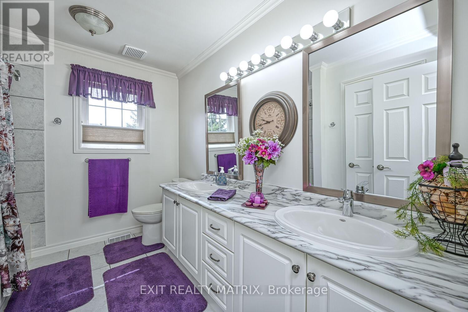2573 Mitchell Street, Ottawa, ON - Indoor Photo Showing Bathroom