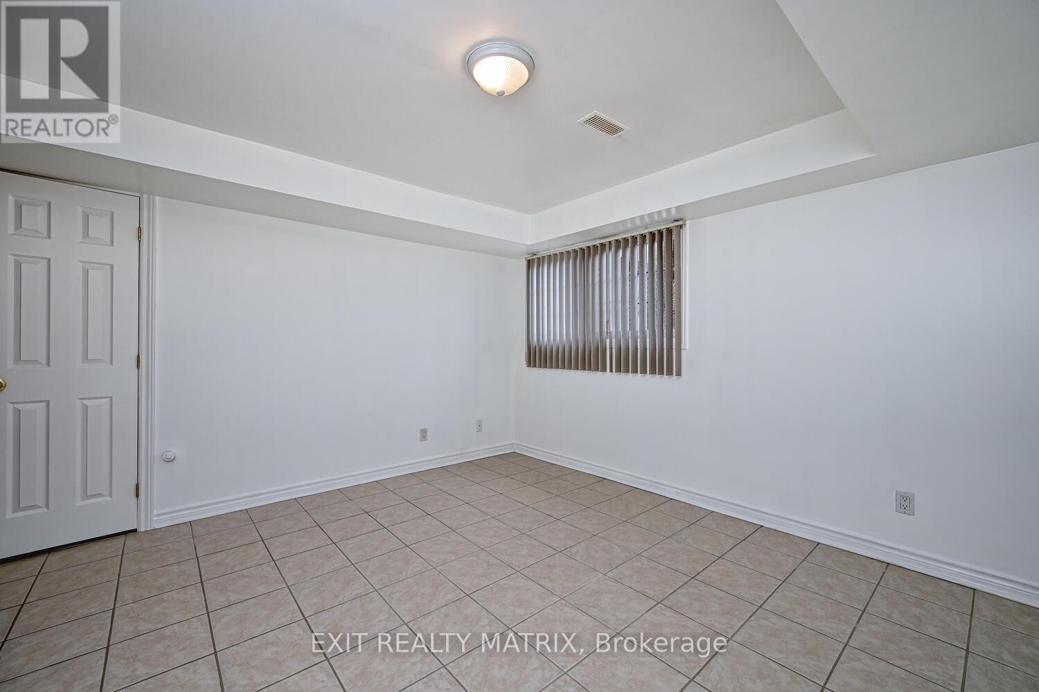 2573 Mitchell Street, Ottawa, ON - Indoor Photo Showing Other Room