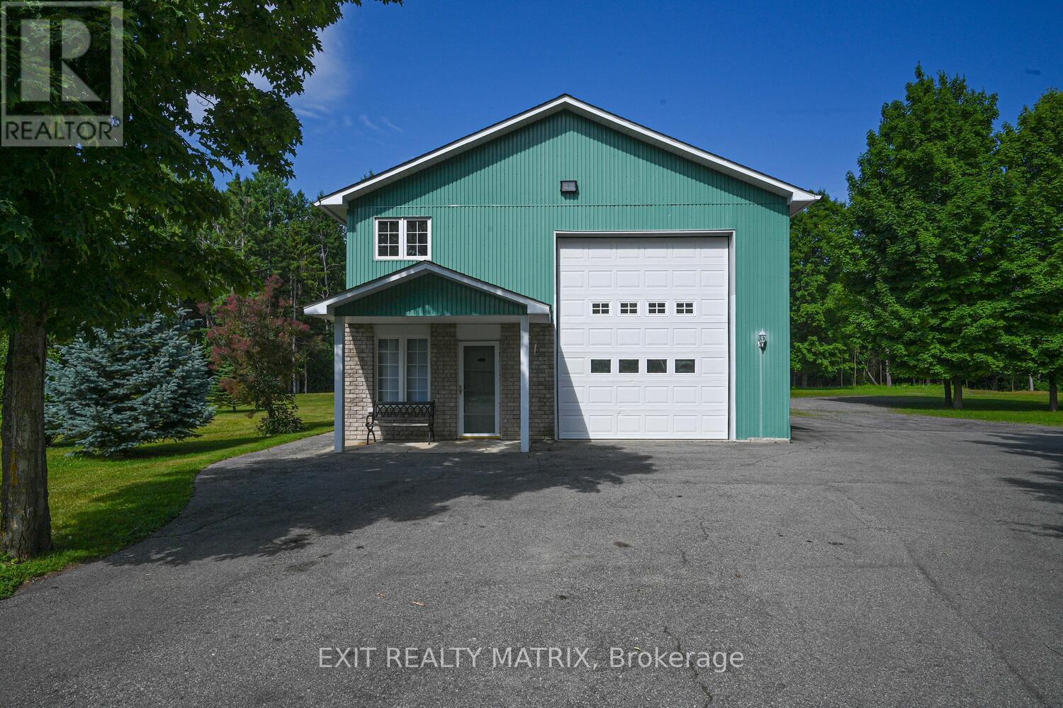 2573 Mitchell Street, Ottawa, ON - Outdoor