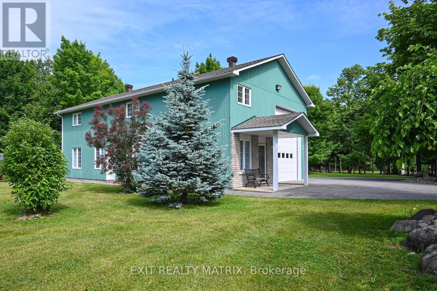 2573 Mitchell Street, Ottawa, ON - Outdoor