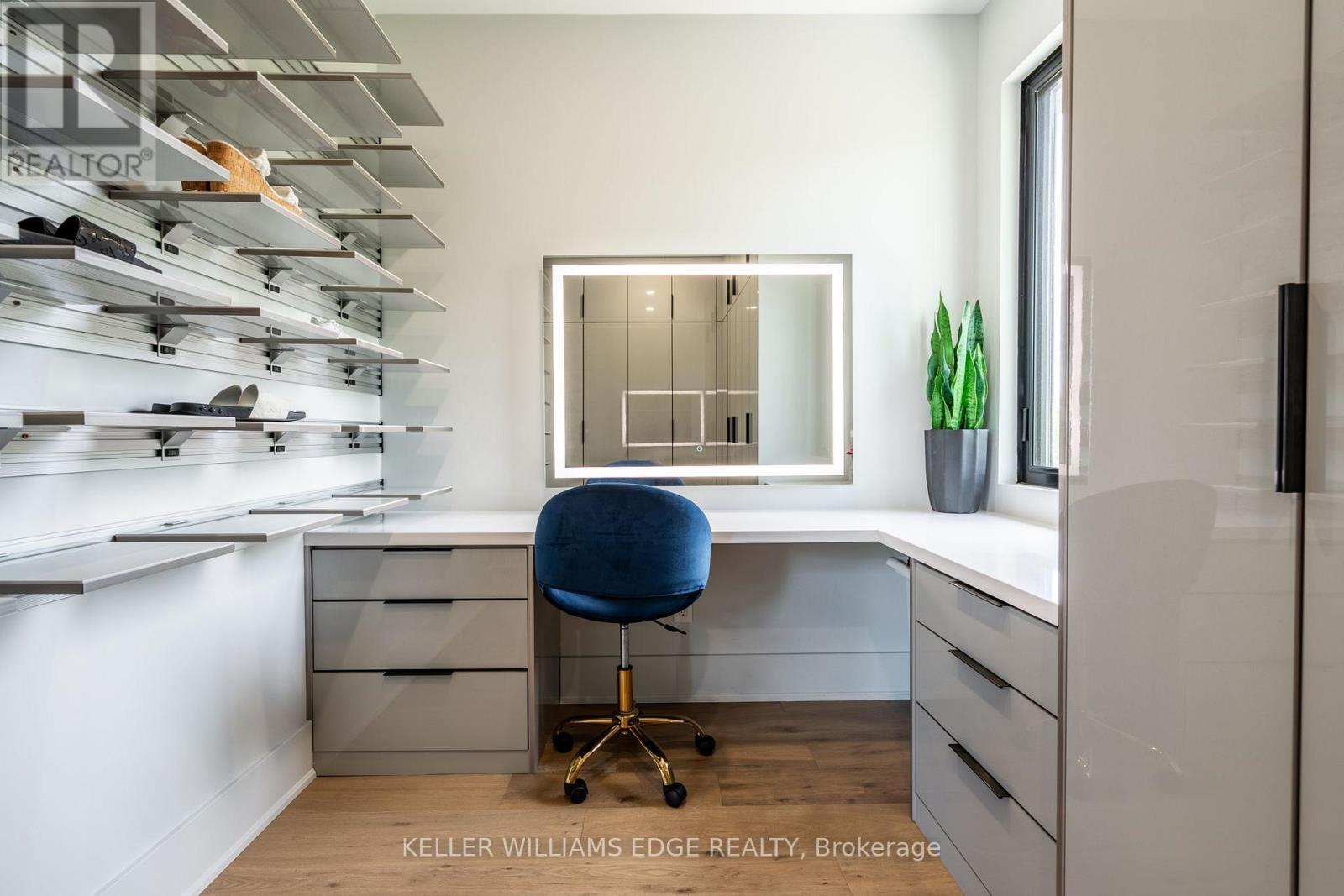 13311 Sixth Line, Milton, ON - Indoor