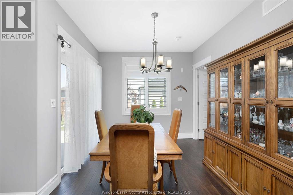 1358 Cypress, Windsor, ON - Indoor Photo Showing Dining Room