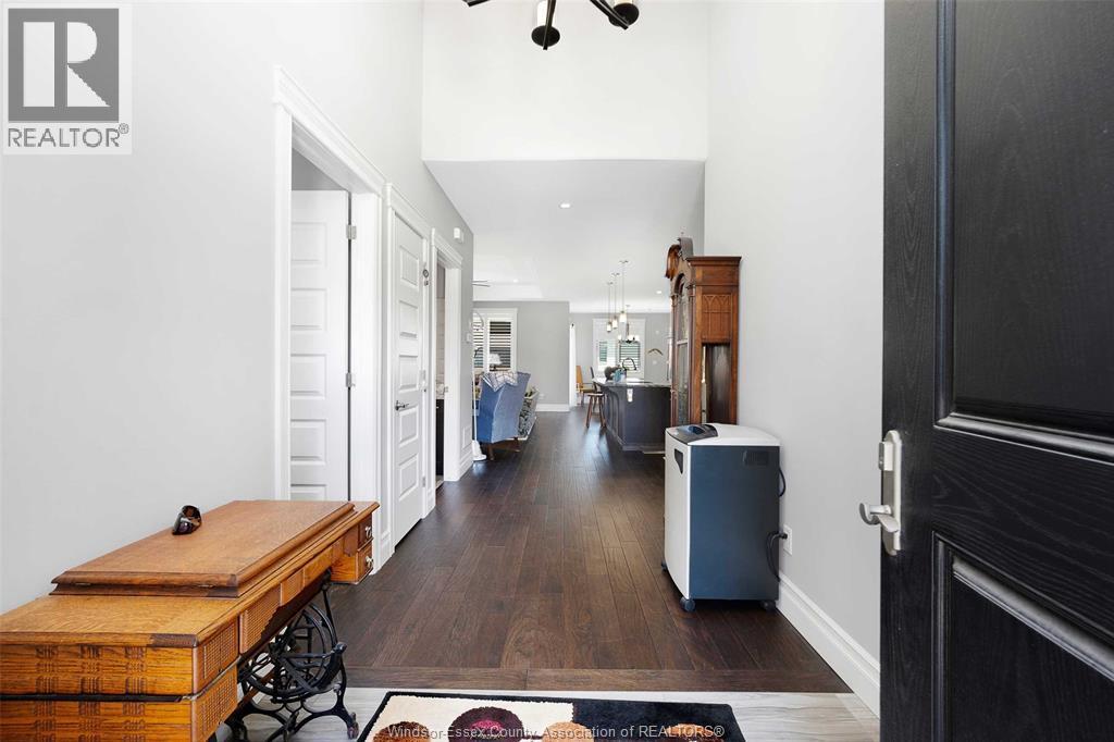 1358 Cypress, Windsor, ON - Indoor Photo Showing Other Room