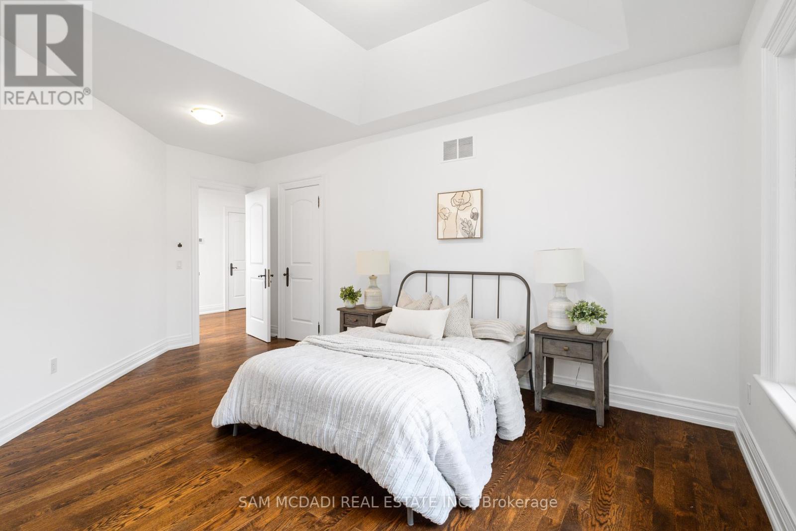 1173 Woodeden Drive, Mississauga, ON - Indoor Photo Showing Bedroom