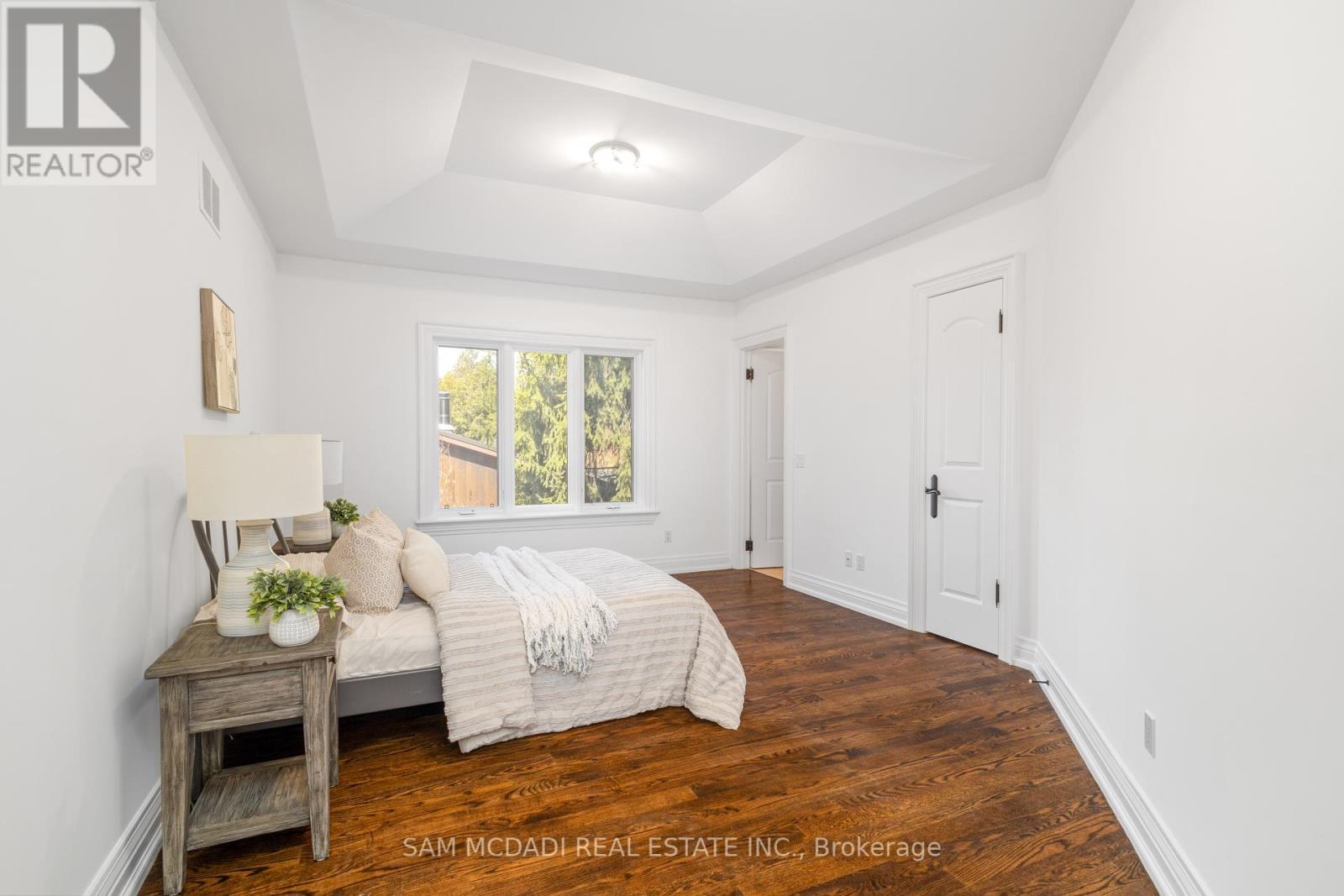1173 Woodeden Drive, Mississauga, ON - Indoor Photo Showing Bedroom