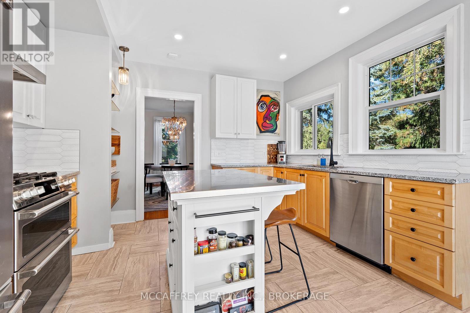 442 Dundas Street W, Greater Napanee (Greater Napanee), ON - Indoor Photo Showing Kitchen