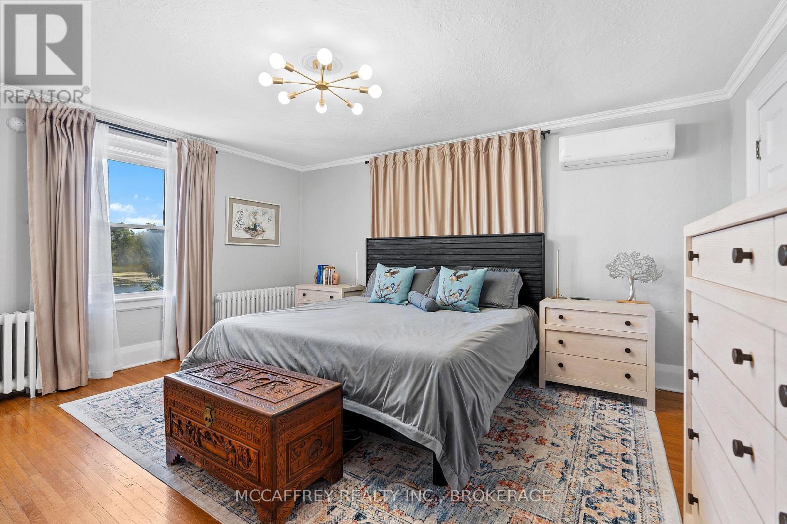 442 Dundas Street W, Greater Napanee (Greater Napanee), ON - Indoor Photo Showing Bedroom