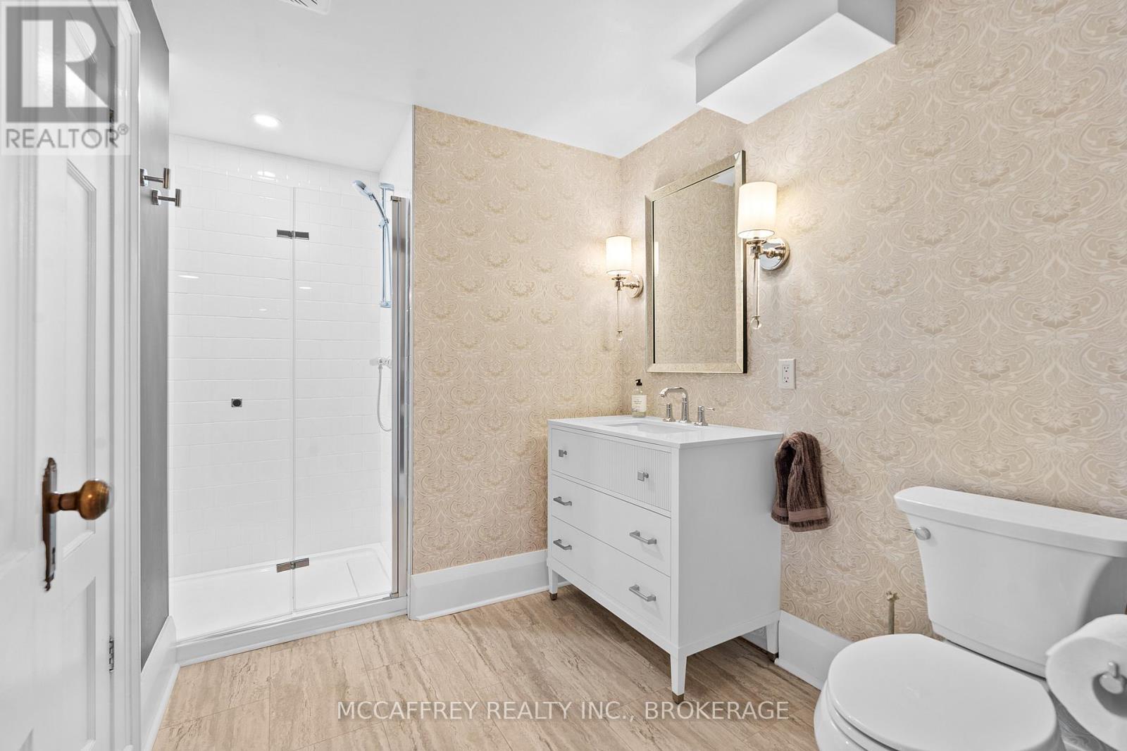 442 Dundas Street W, Greater Napanee (Greater Napanee), ON - Indoor Photo Showing Bathroom