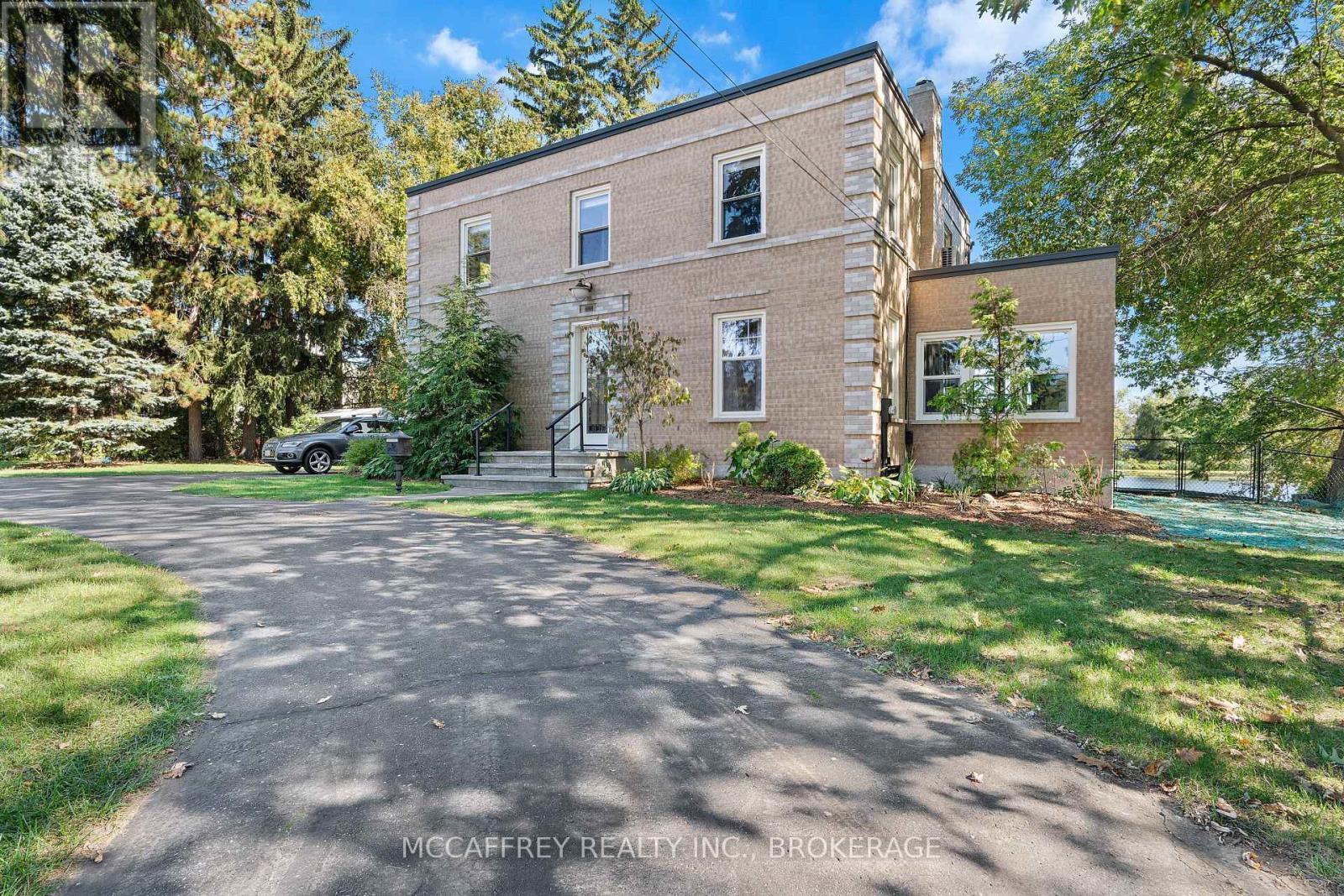 442 Dundas Street W, Greater Napanee (Greater Napanee), ON - Outdoor