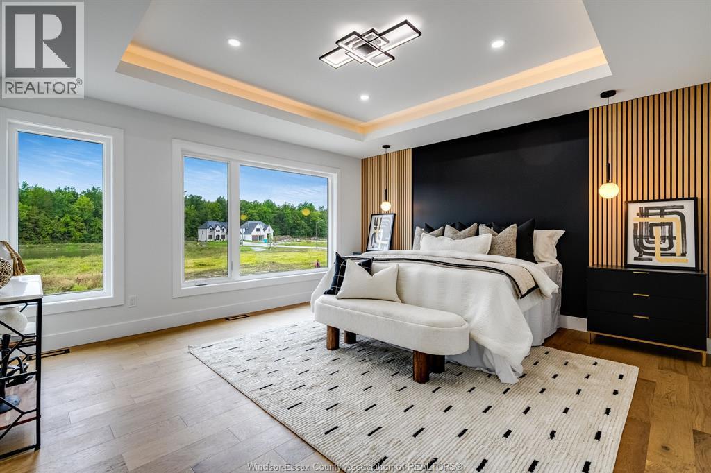 8319 Annie, Mcgregor, ON - Indoor Photo Showing Bedroom