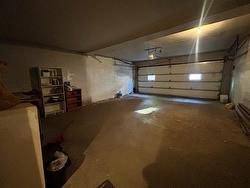 Garage -