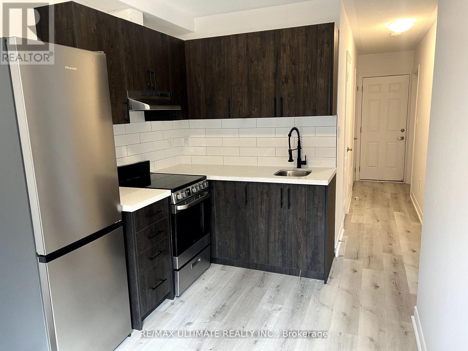 Lower - 36 Milson Crescent, Essa, ON - Indoor Photo Showing Kitchen With Stainless Steel Kitchen With Upgraded Kitchen