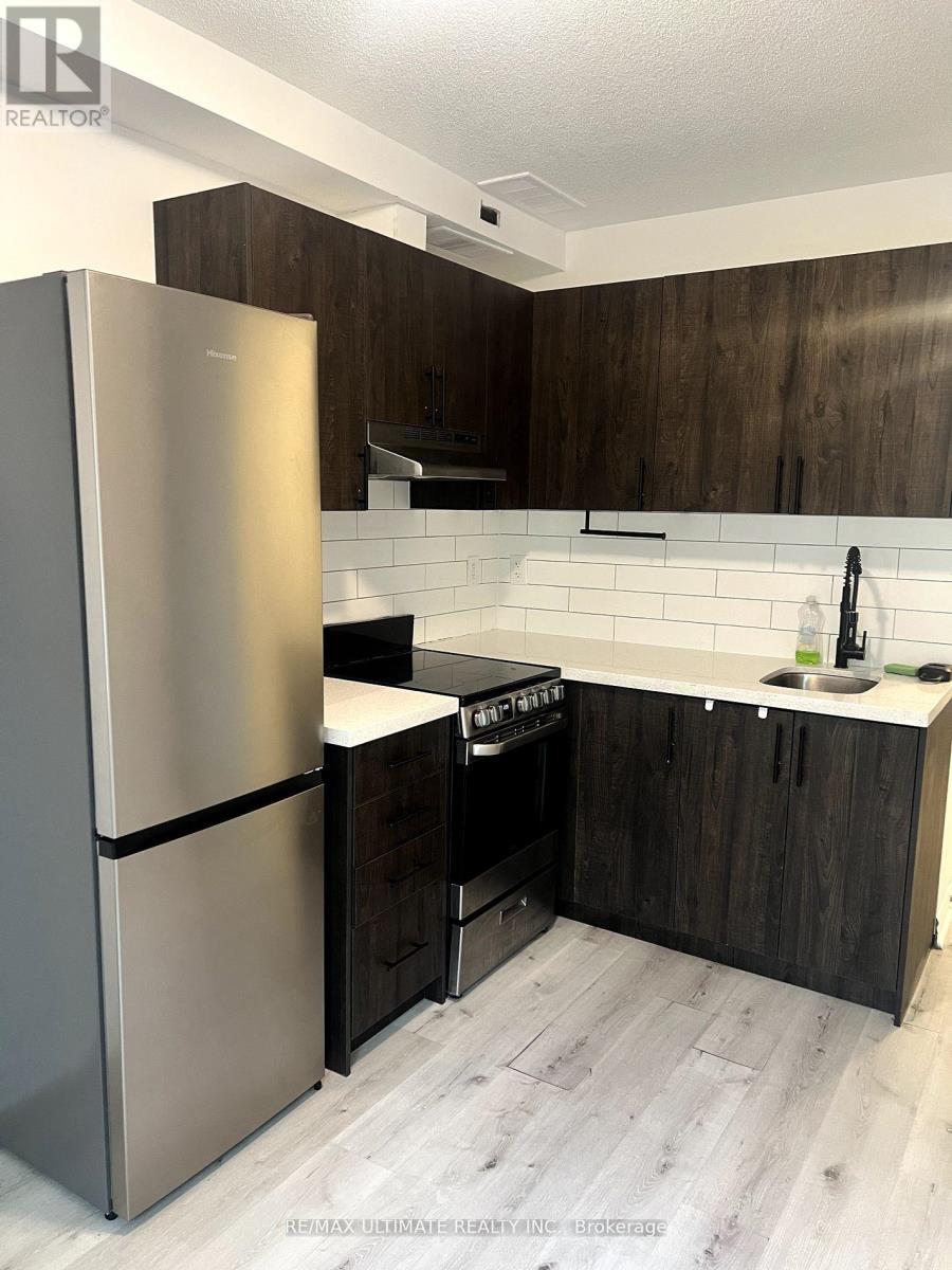 Lower - 36 Milson Crescent, Essa, ON - Indoor Photo Showing Kitchen