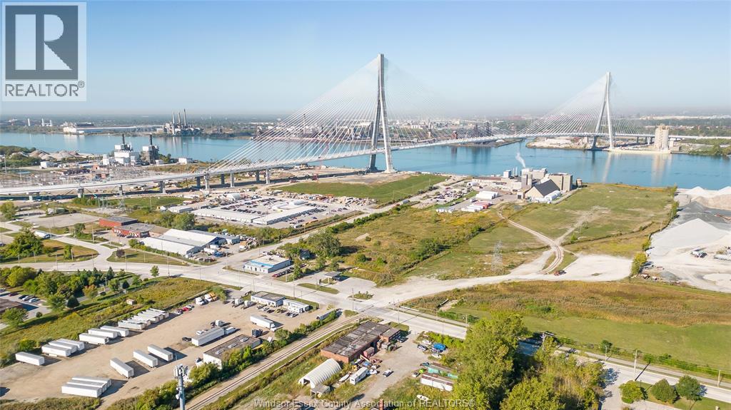 4027 Sandwich Street, Windsor, ON