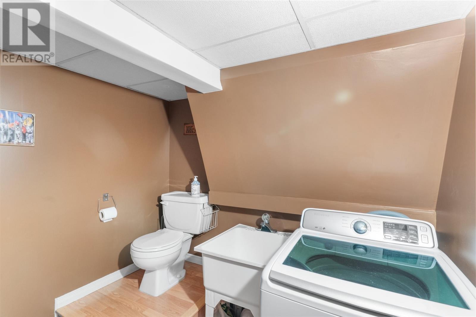 250 Main Street, Embree, NL - Indoor