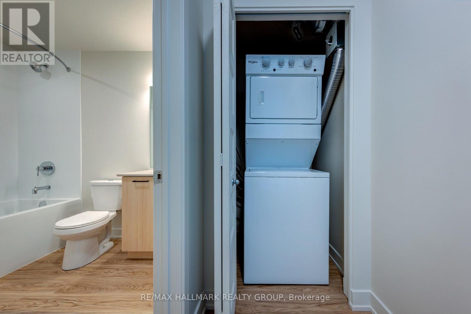 205-70 Vieux-Silo Road, Ottawa, ON - Indoor Photo Showing Other Room