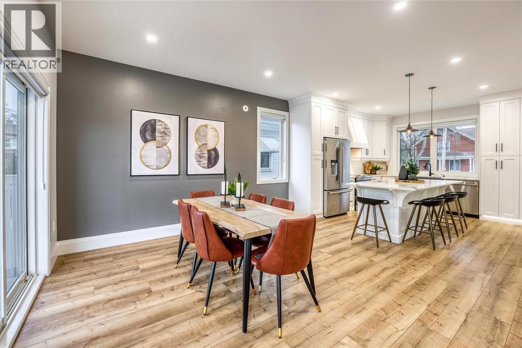 198 Bright Street, Sarnia, ON - Indoor Photo Showing Dining Room