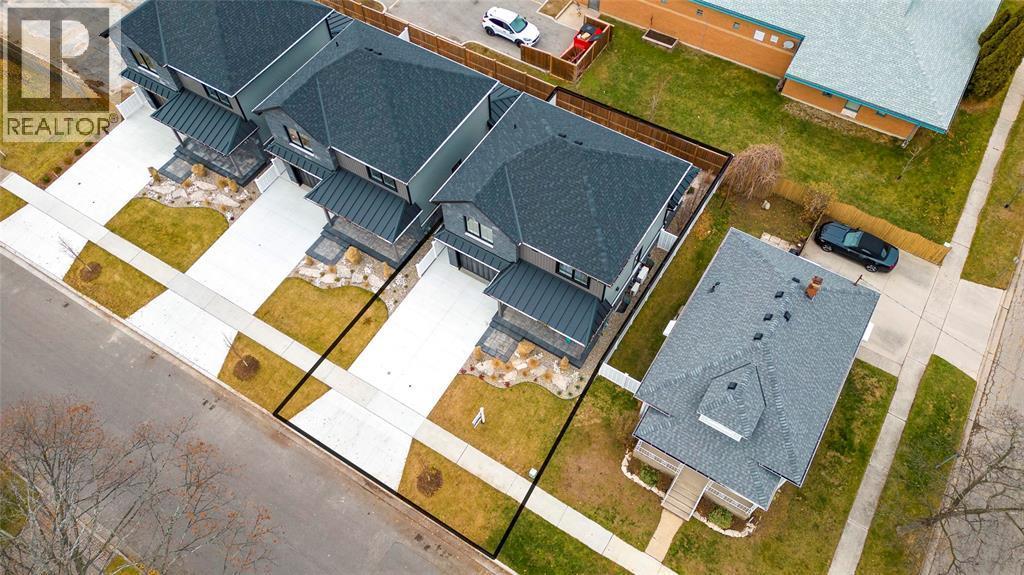 198 Bright Street, Sarnia, ON - Outdoor With View