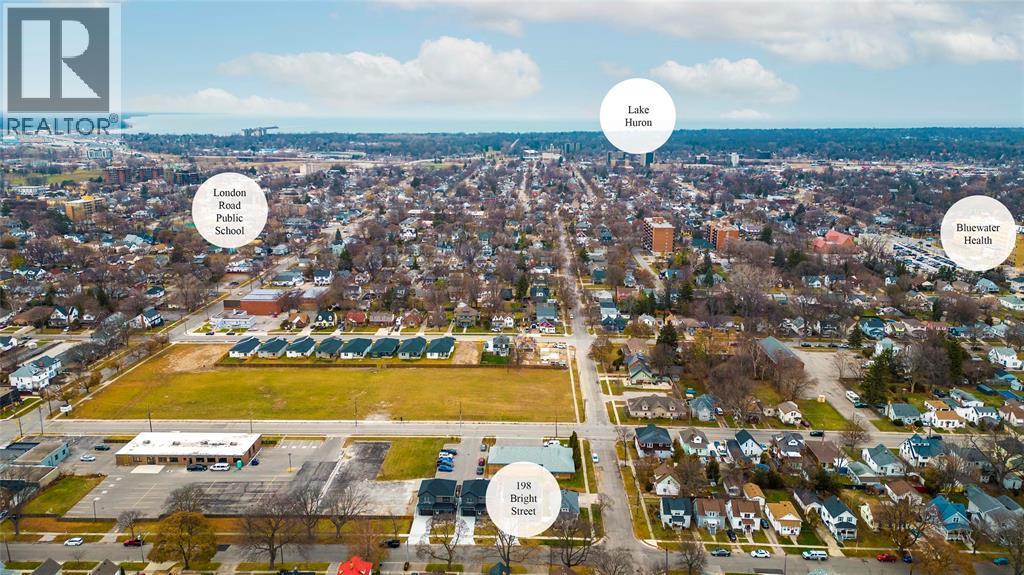 198 Bright Street, Sarnia, ON - Outdoor With View