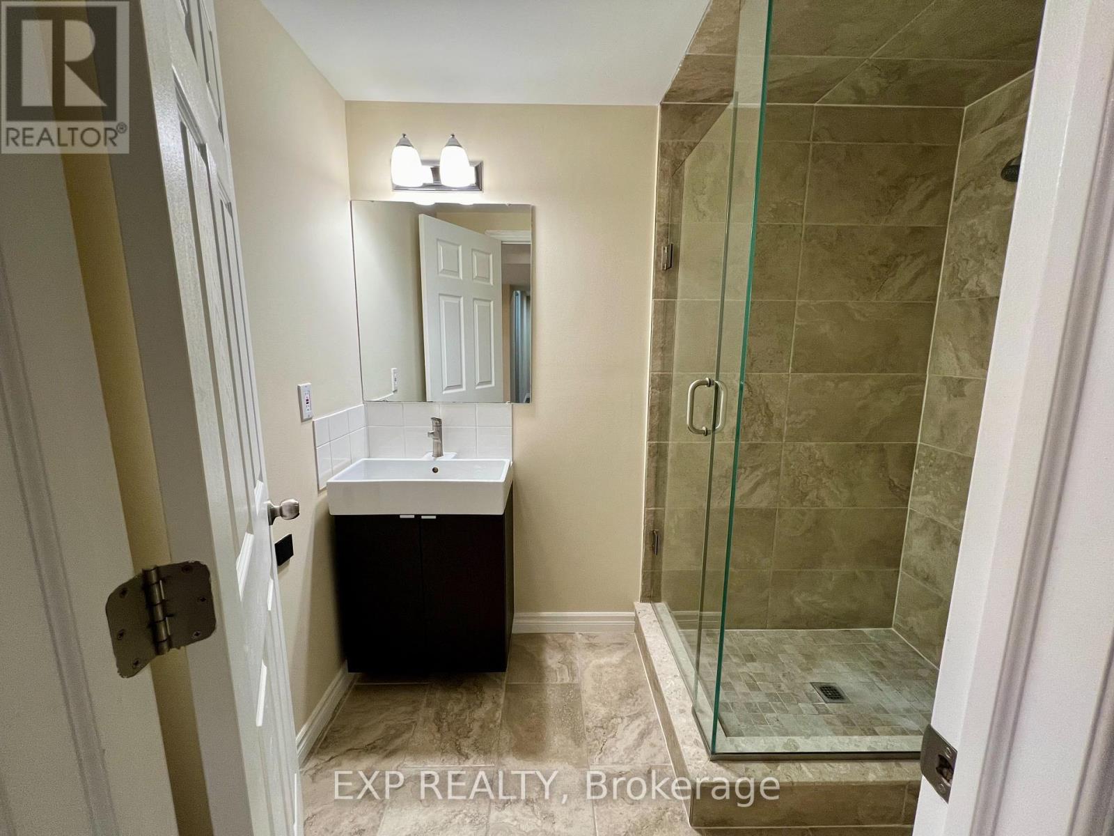 Lower - 149 Dance Act Avenue, Oshawa, ON - Indoor Photo Showing Bathroom