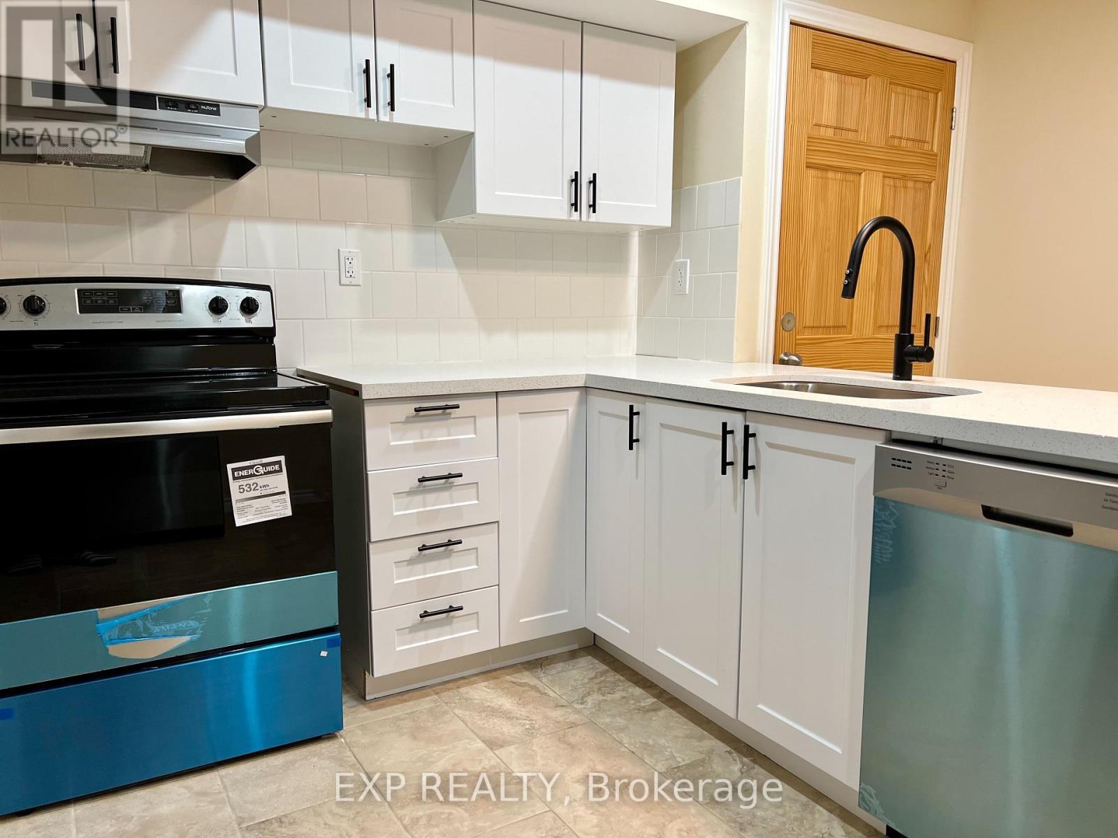 Lower - 149 Dance Act Avenue, Oshawa, ON - Indoor Photo Showing Kitchen