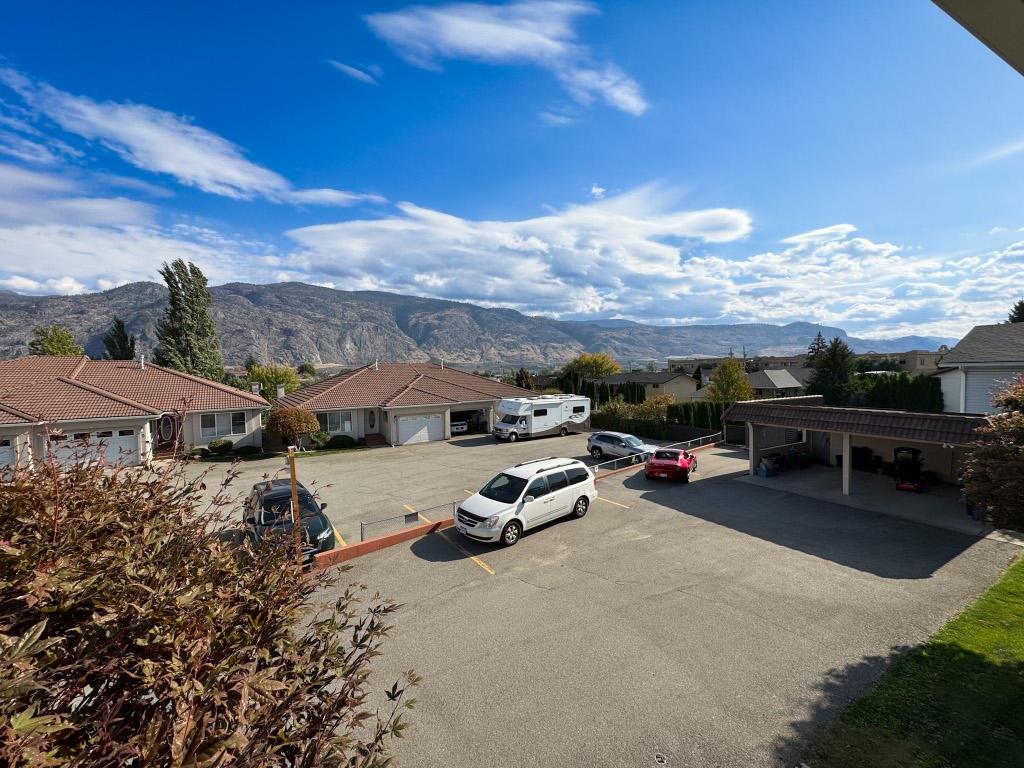 11-2 Royal Ann Court, Osoyoos, BC - Outdoor