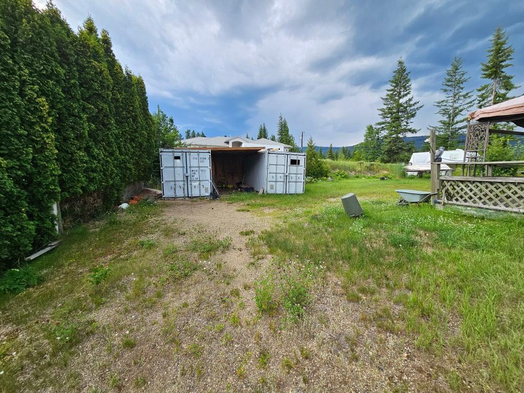 589 Fawn Road, Clearwater, BC - Outdoor
