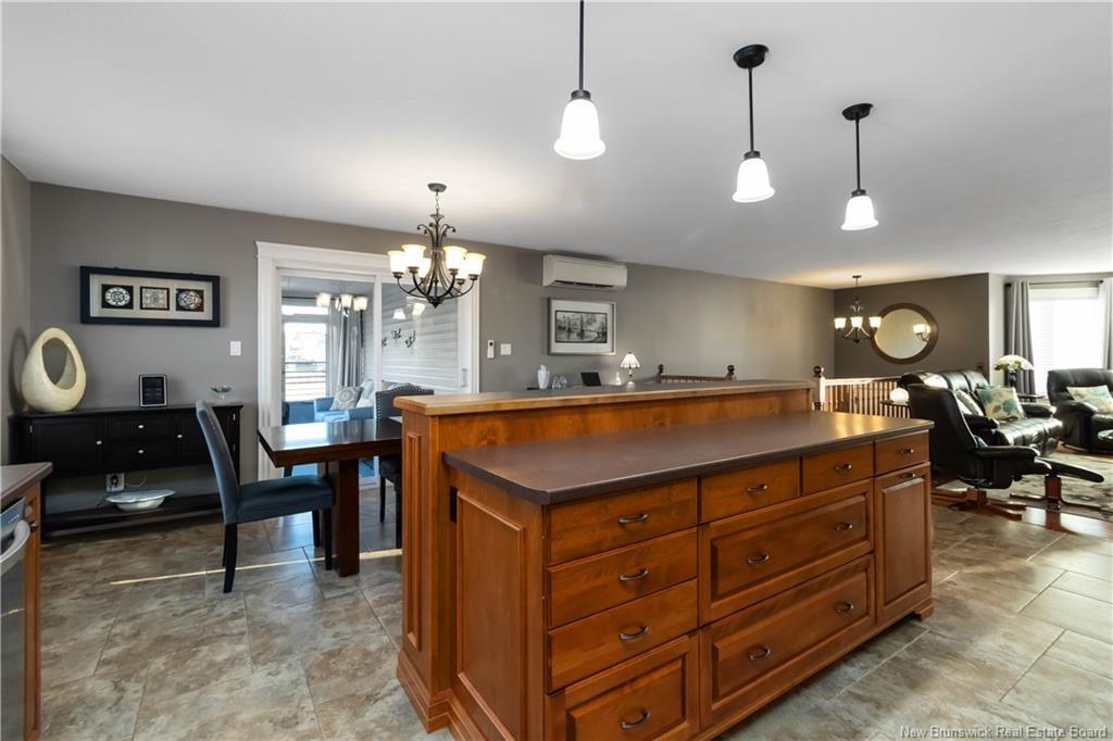 125 Oak Ridge Dr, Moncton, NB