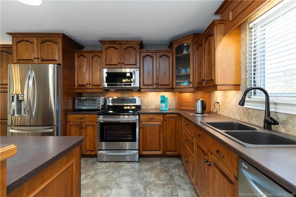 125 Oak Ridge Dr, Moncton, NB